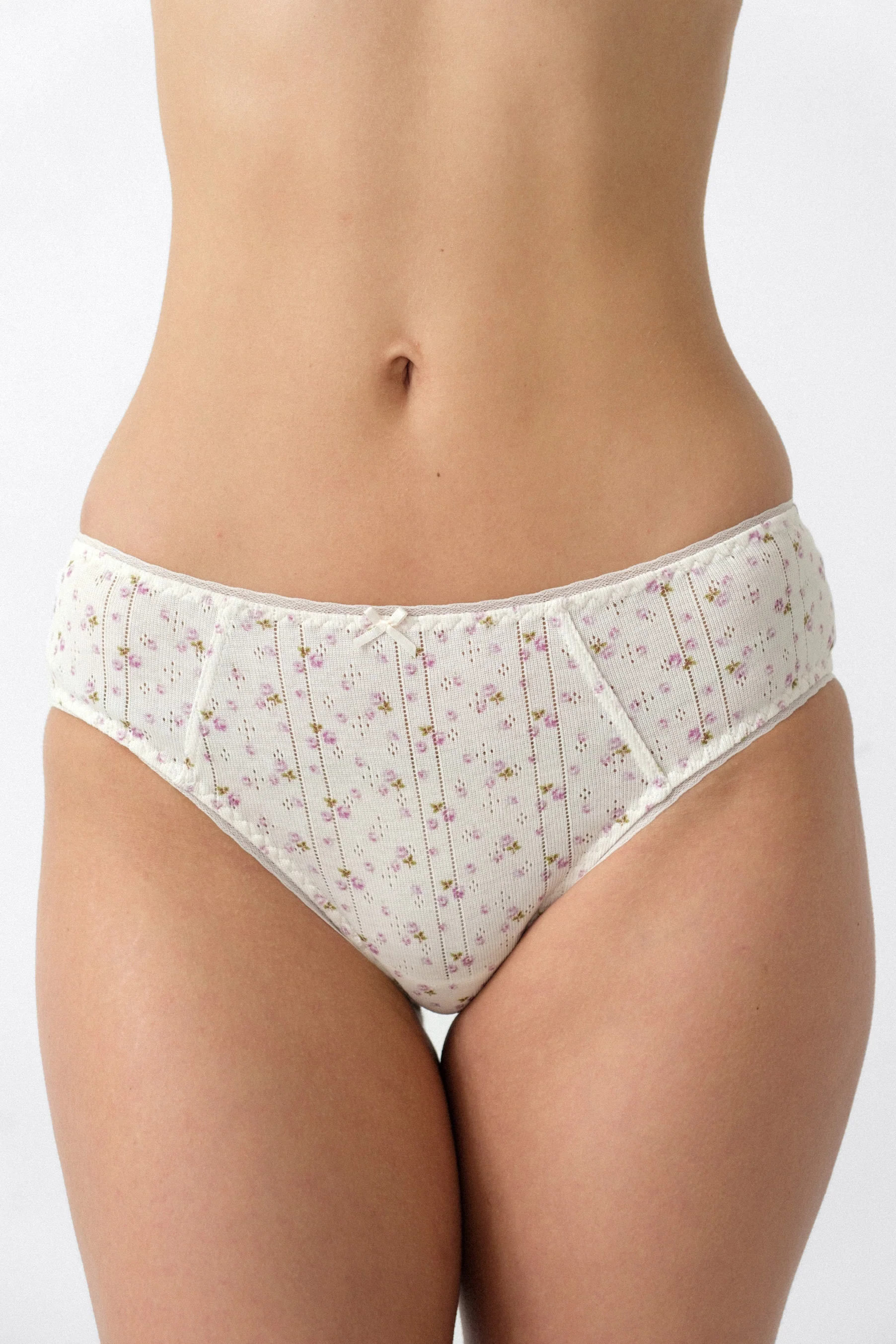 The Cozy Brief White - Image 7