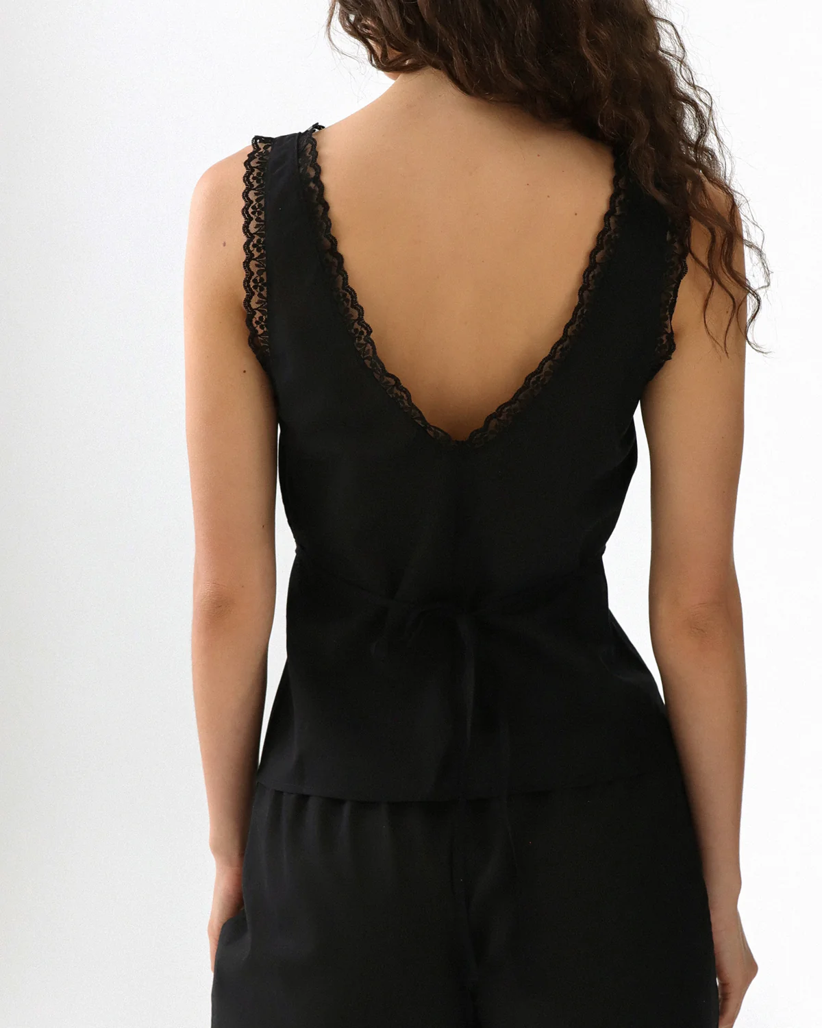 The Iris Tank 2-Pack: Cotton Voile Black & White - Image 4
